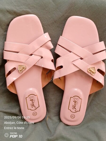 Sandales d'été élégantes