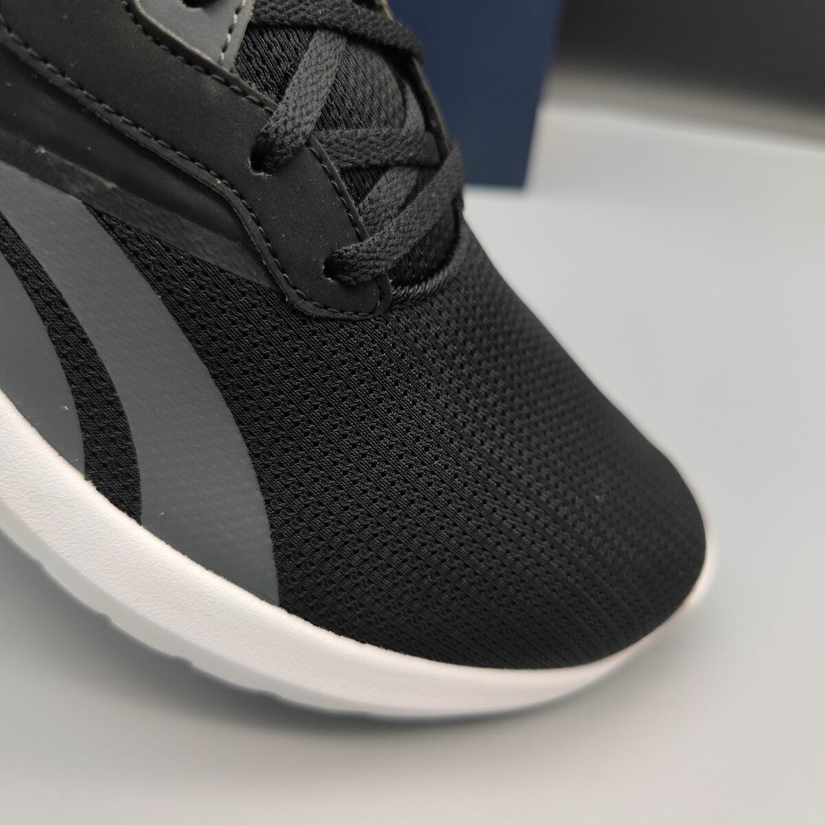 Кроссовки мужские Reebok Energen Lux