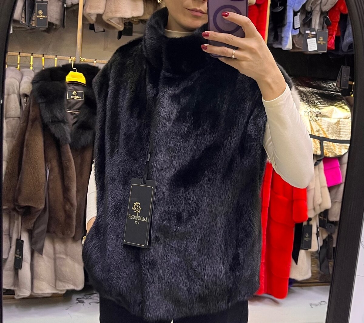 Натуральная норка. Новая.