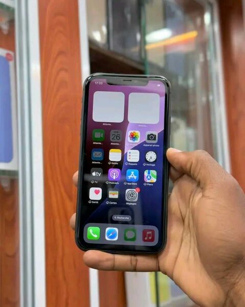 iPhone 12 64GB Noir