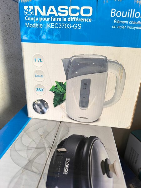 Bouilloire Électrique NASCO 1.7L