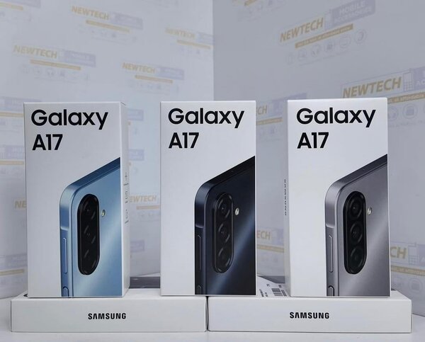 Samsung Galaxy A17 Smartphone