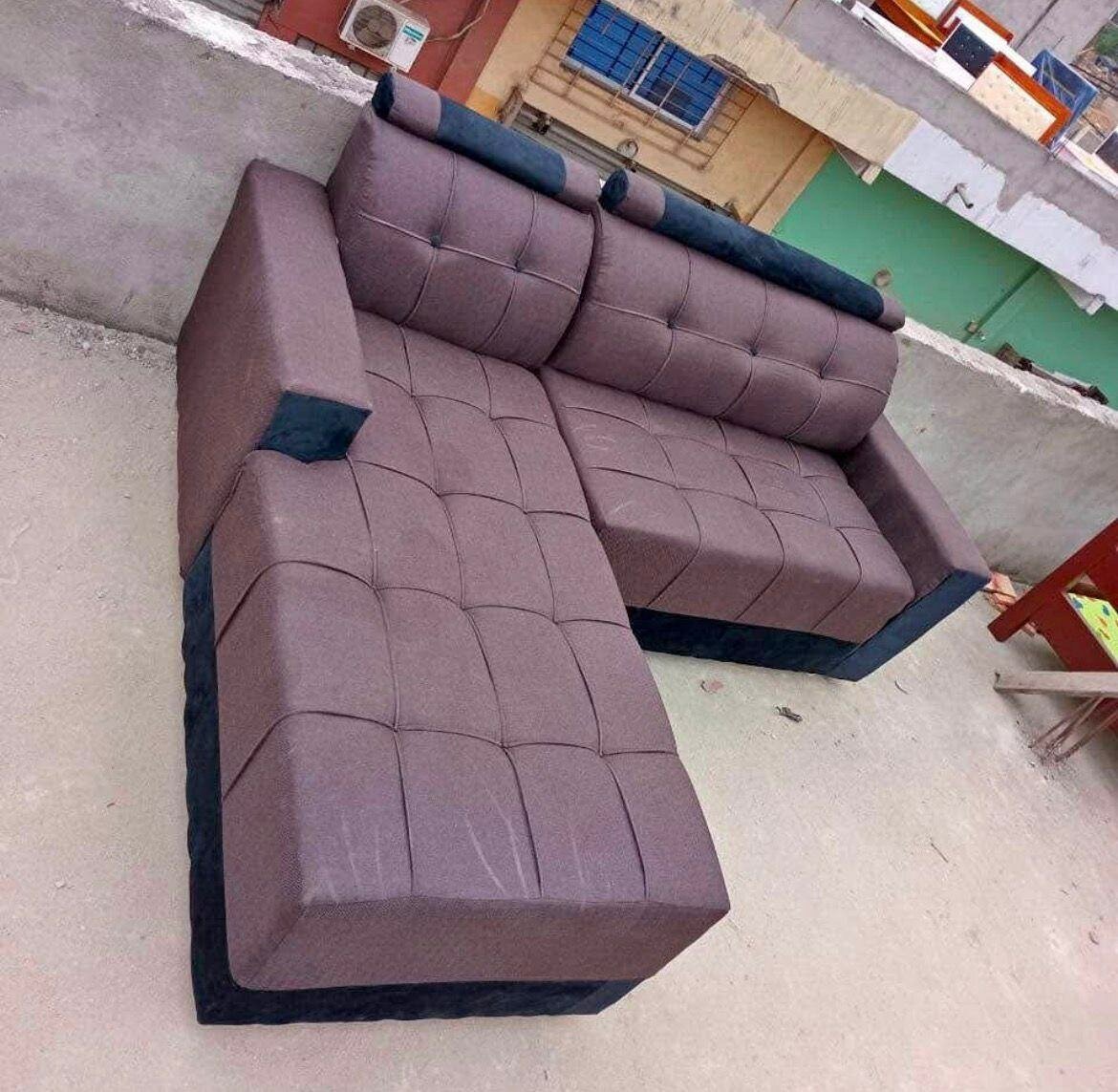 Canapé d'angle moderne et confortable