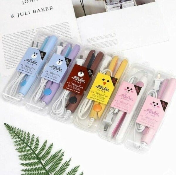 Mini fer a lisser pour cheveux