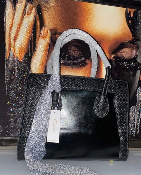 Sac à main en cuir chic