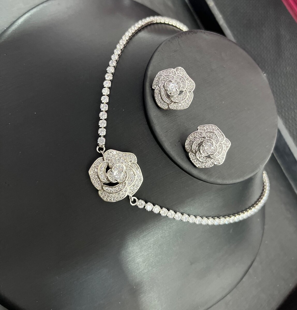 Silver Necklace set