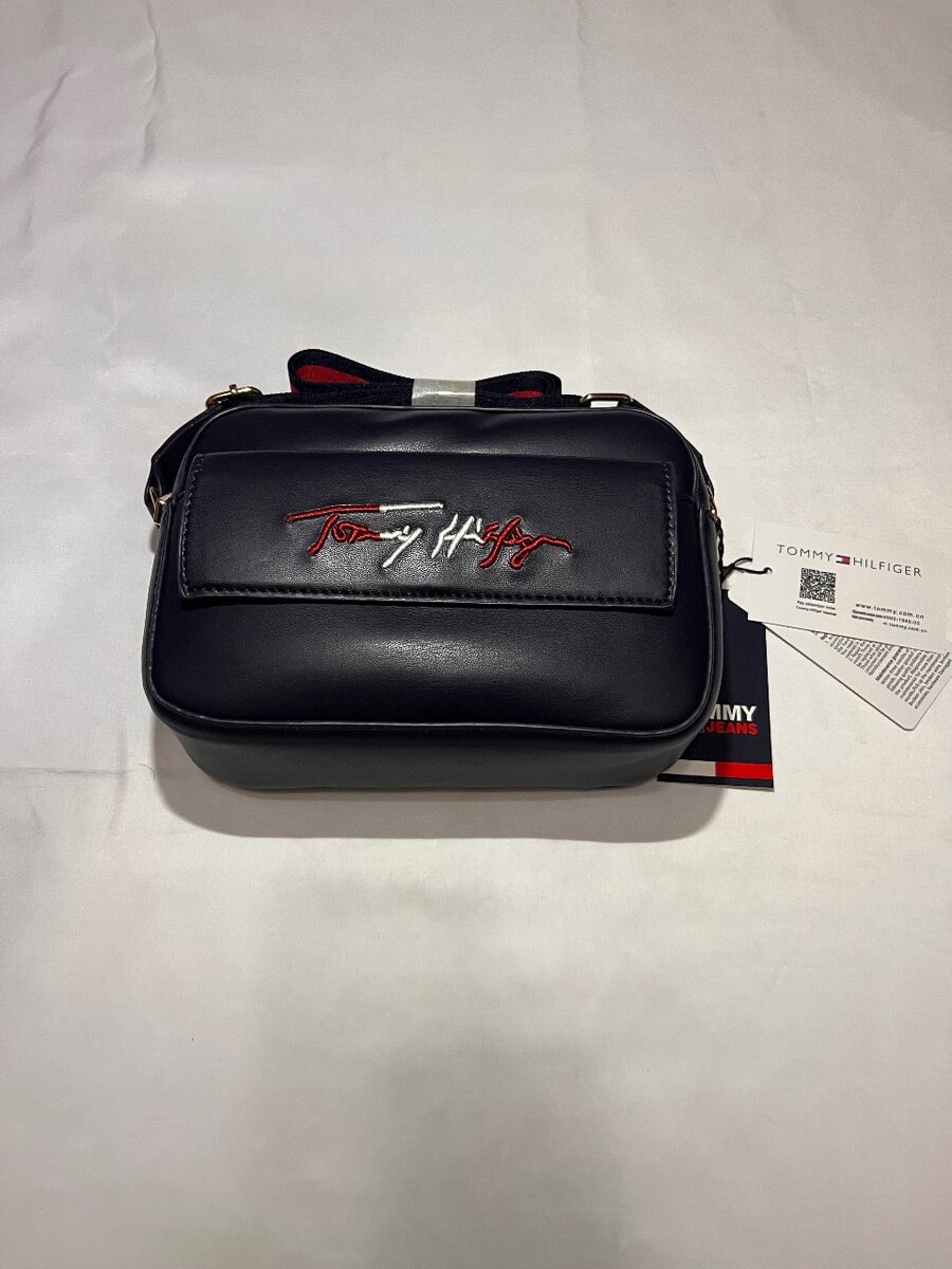 Сумка Tommy Hilfiger