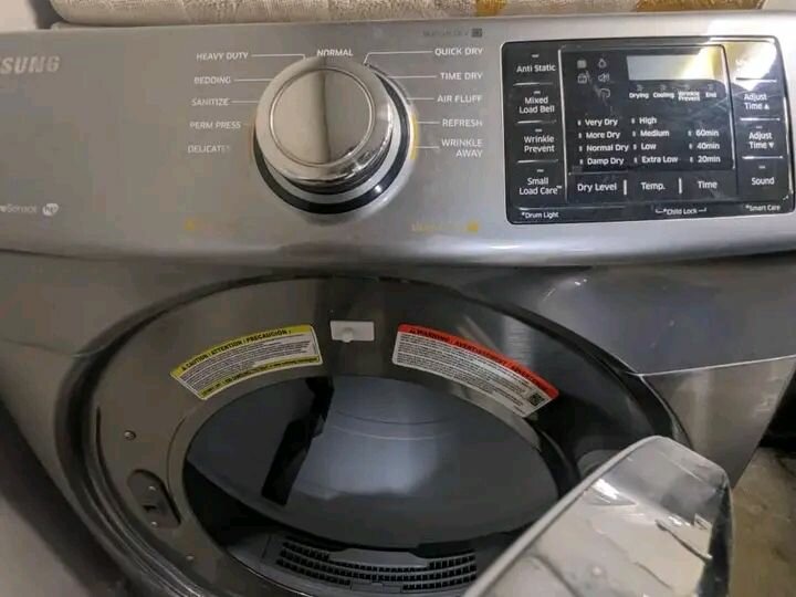 Clothes Dryer