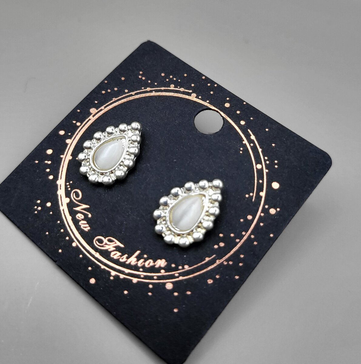 tear drop Silver stud earrings