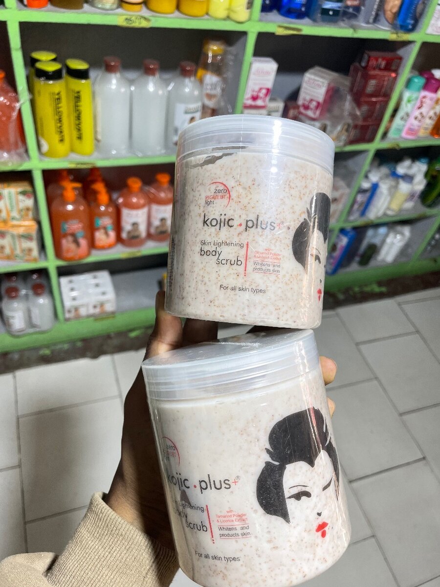 Kojic Plus Gommage Exfoliant Corps