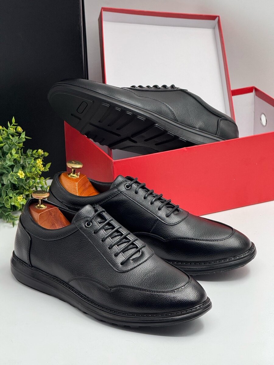 BERLUTI ALL BLACK