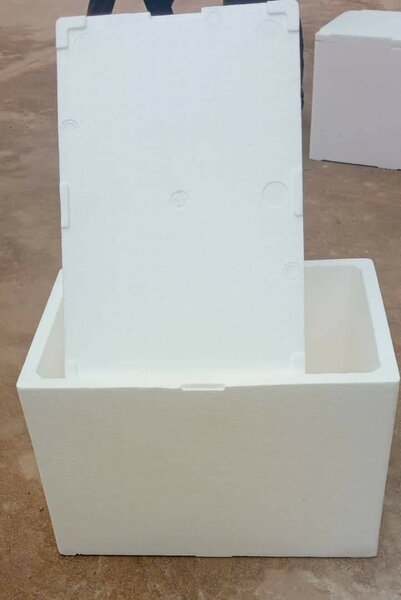 Boîte en polystyrène isolante