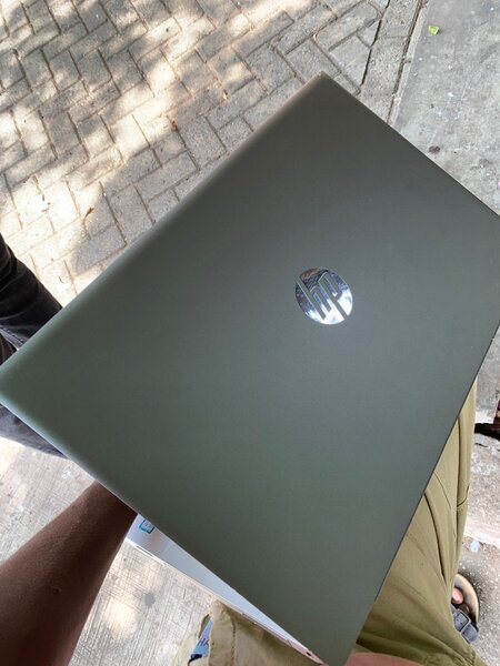 HP PAVILION