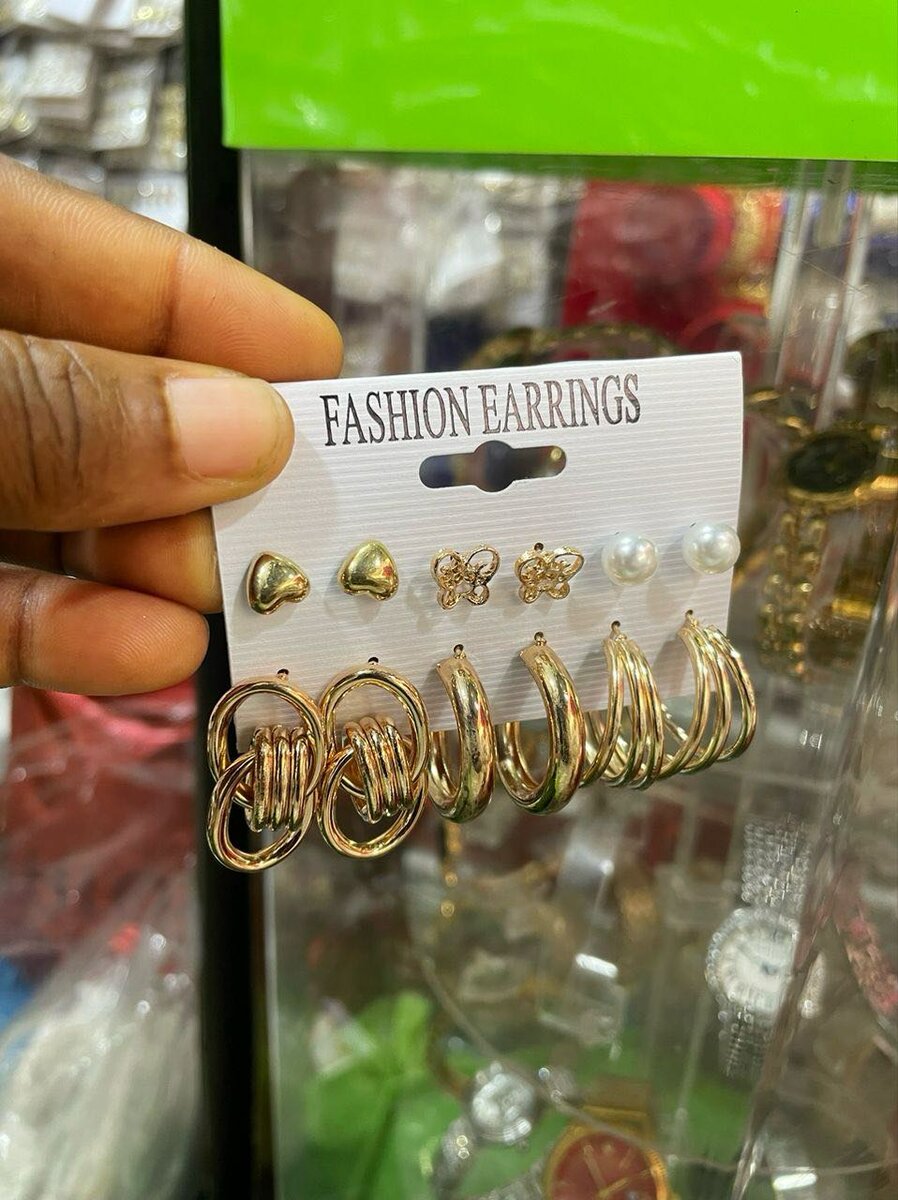 Earring