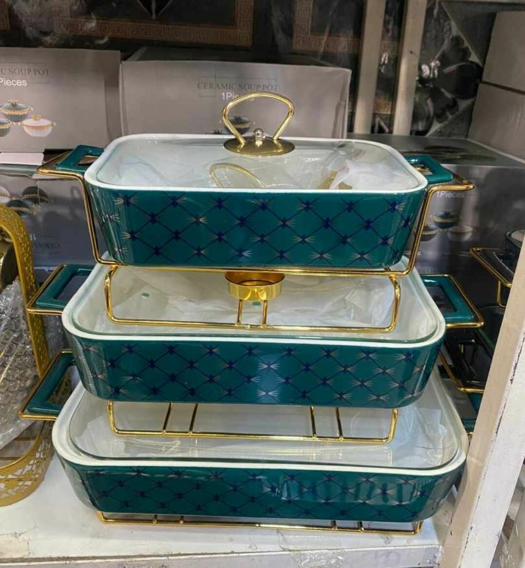 A set of 3 ceramic plates