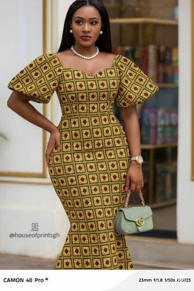 Tissu Hollandais coloré