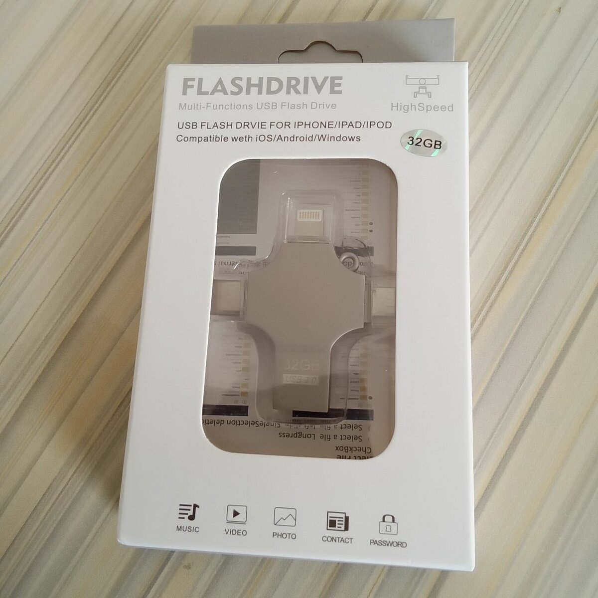 Clé USB 32Go Compatible Multi-Plateformes