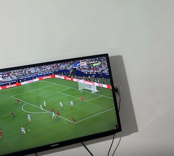 Téléviseur Samsung LED 43"