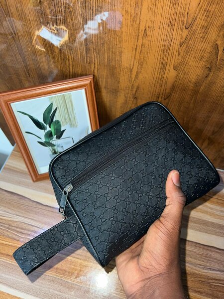 Sac bandoulière noir élégant