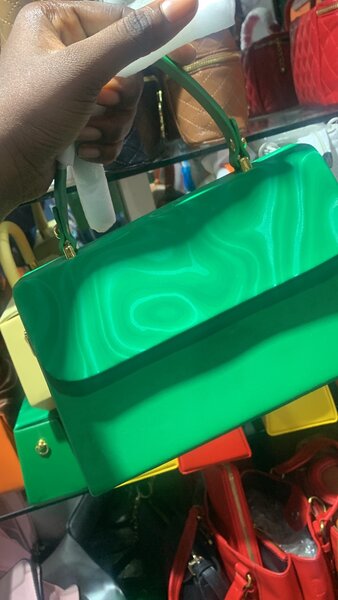 Sac à main chic en cuir