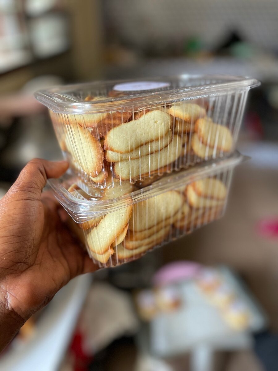 Biscuits moelleux en boîte