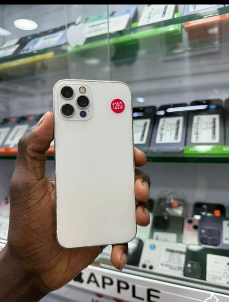 iPhone 12 Pro 128Go