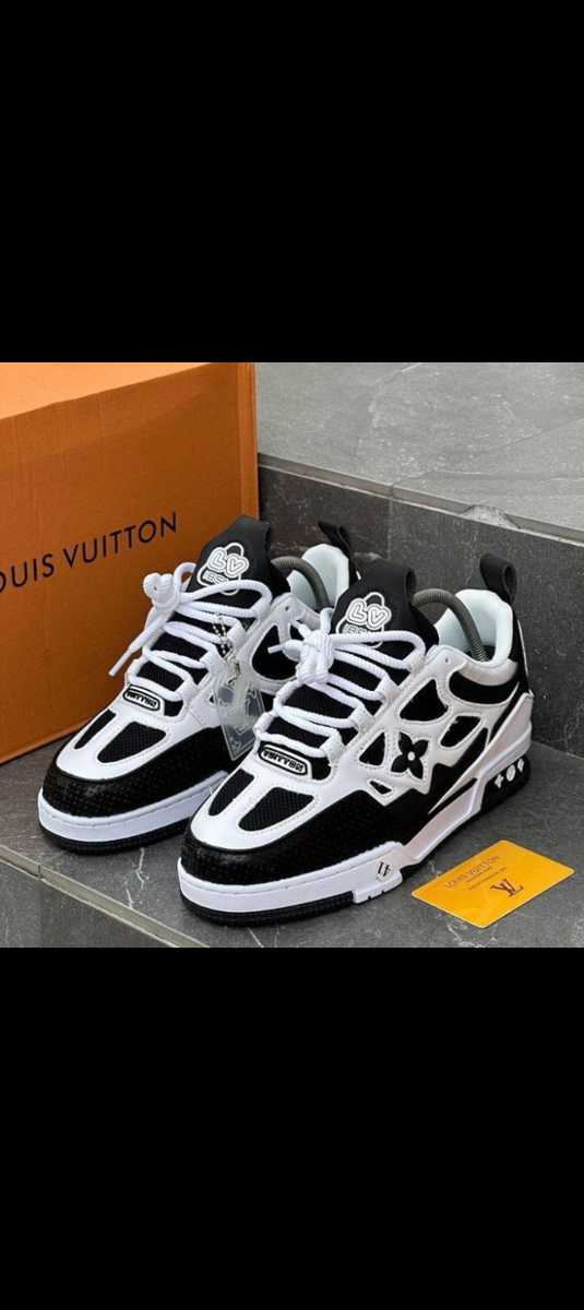 Baskets Louis Vuitton Noir et Blanc