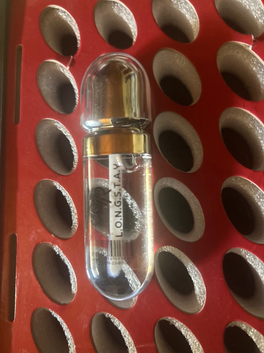 GR (Golden rose) lips