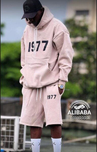 Ensemble sport décontracté