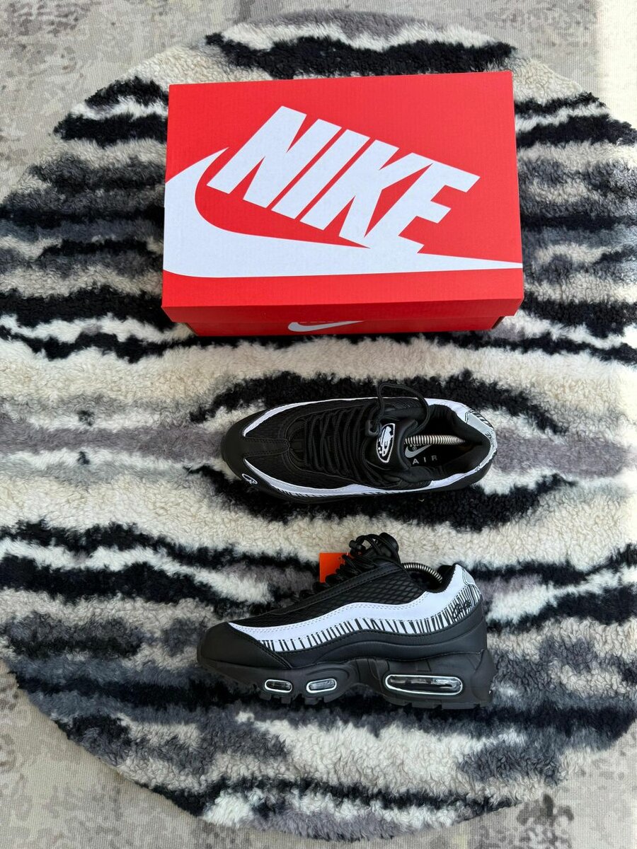 AIR MAX 95 X CORTEIZ