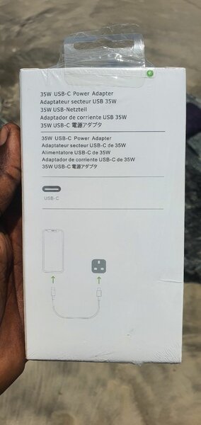 Quality 35W Type-C to Lightning Iphone Charger.