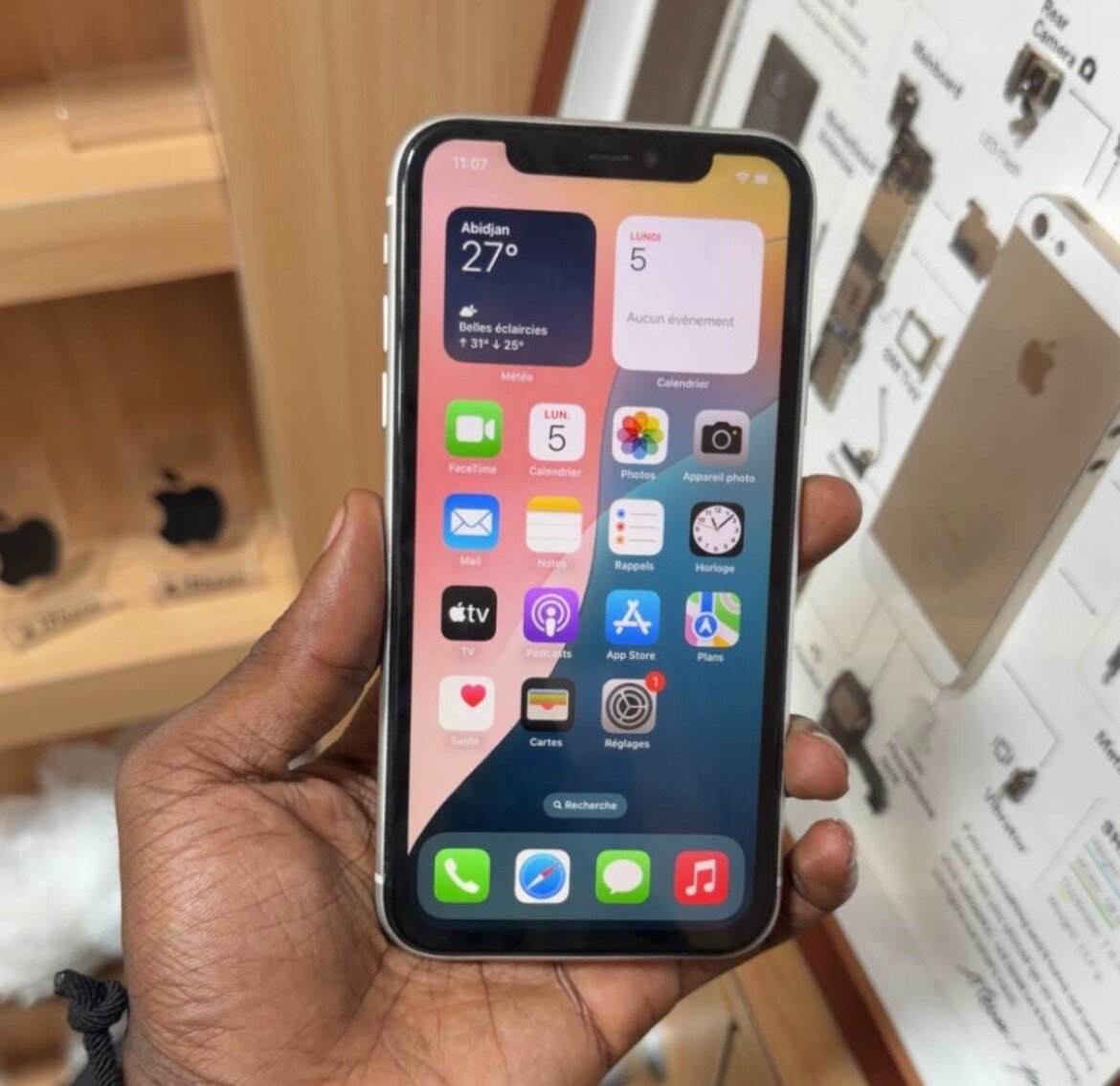 iPhone 11 Blanc 64 Go