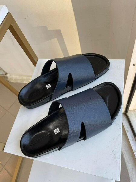 Sandales noires élégantes hommes