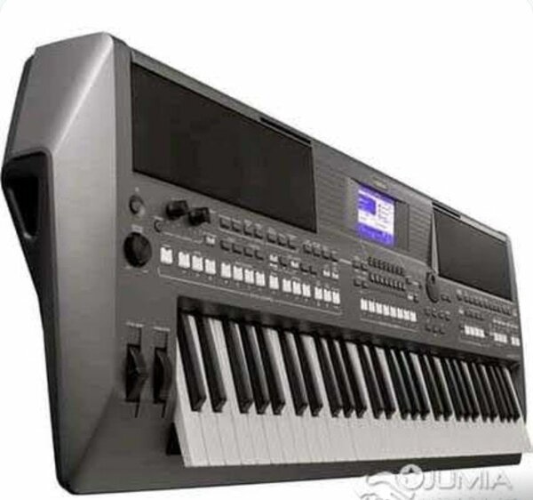 Yamaha PSR-SX900 Keyboard
