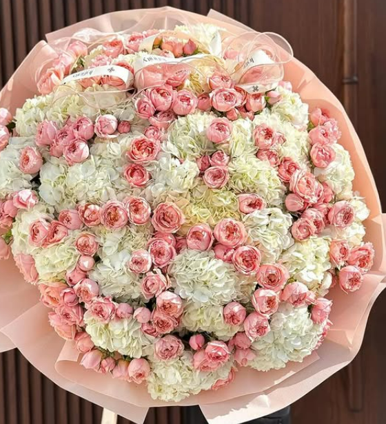 свежие и стильные букеты