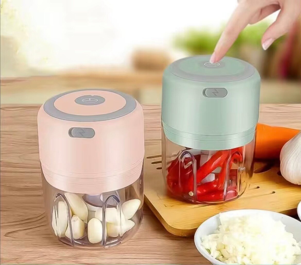 Mini hachoir électrique