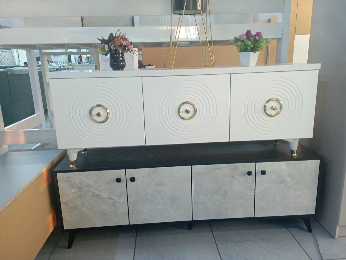 Тумба под телевизор