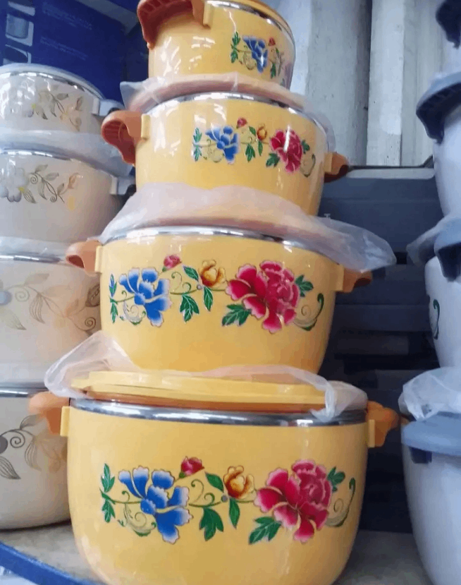 Casseroles en acier inoxydable fleuries