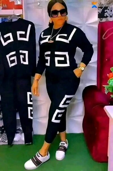 Ensemble survêtement femme chic