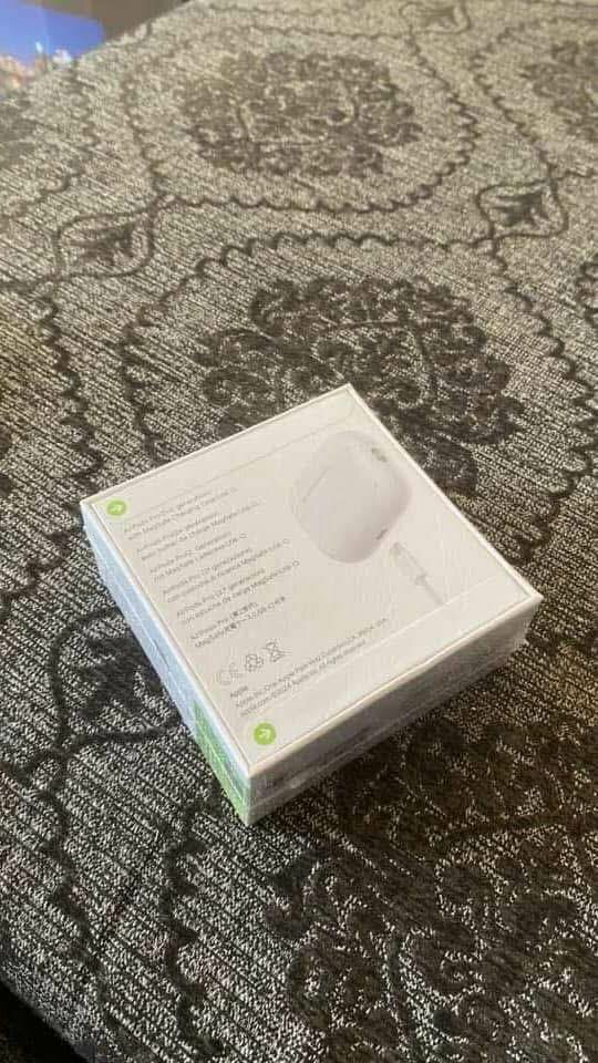 AirPods Pro 2 (USB-C)