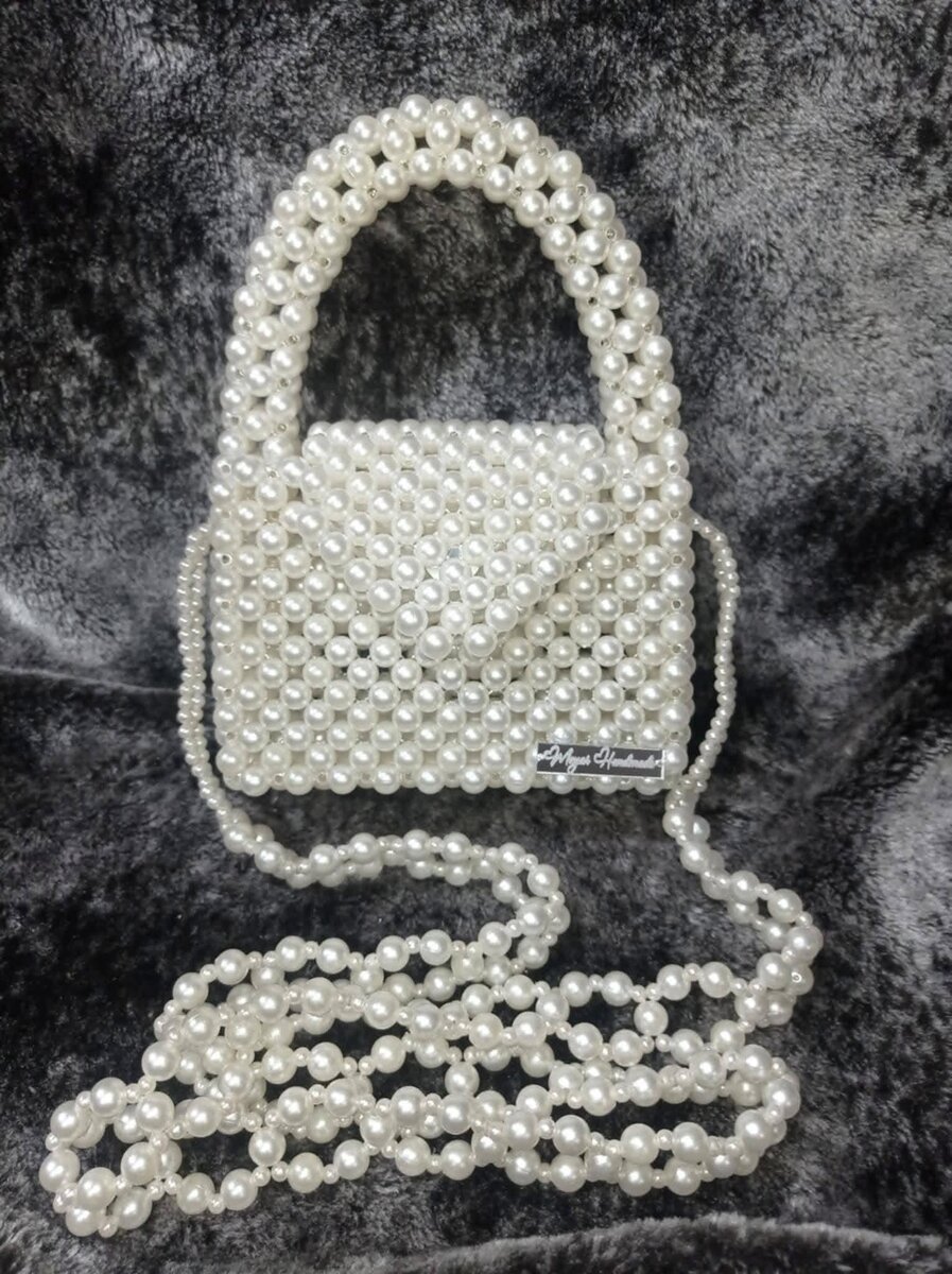 Sac à main perles élégant