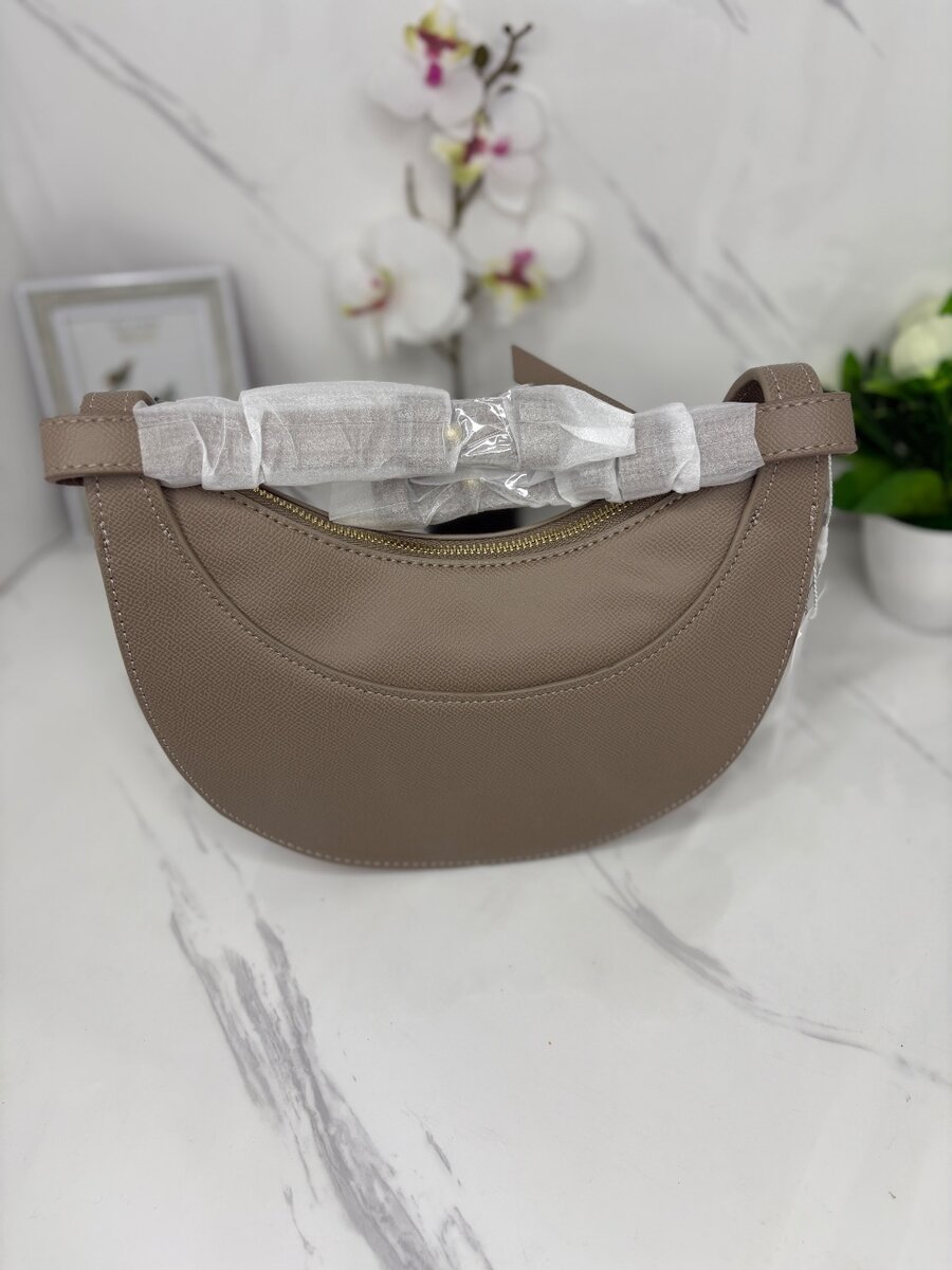 Sac en cuir élégant croisé