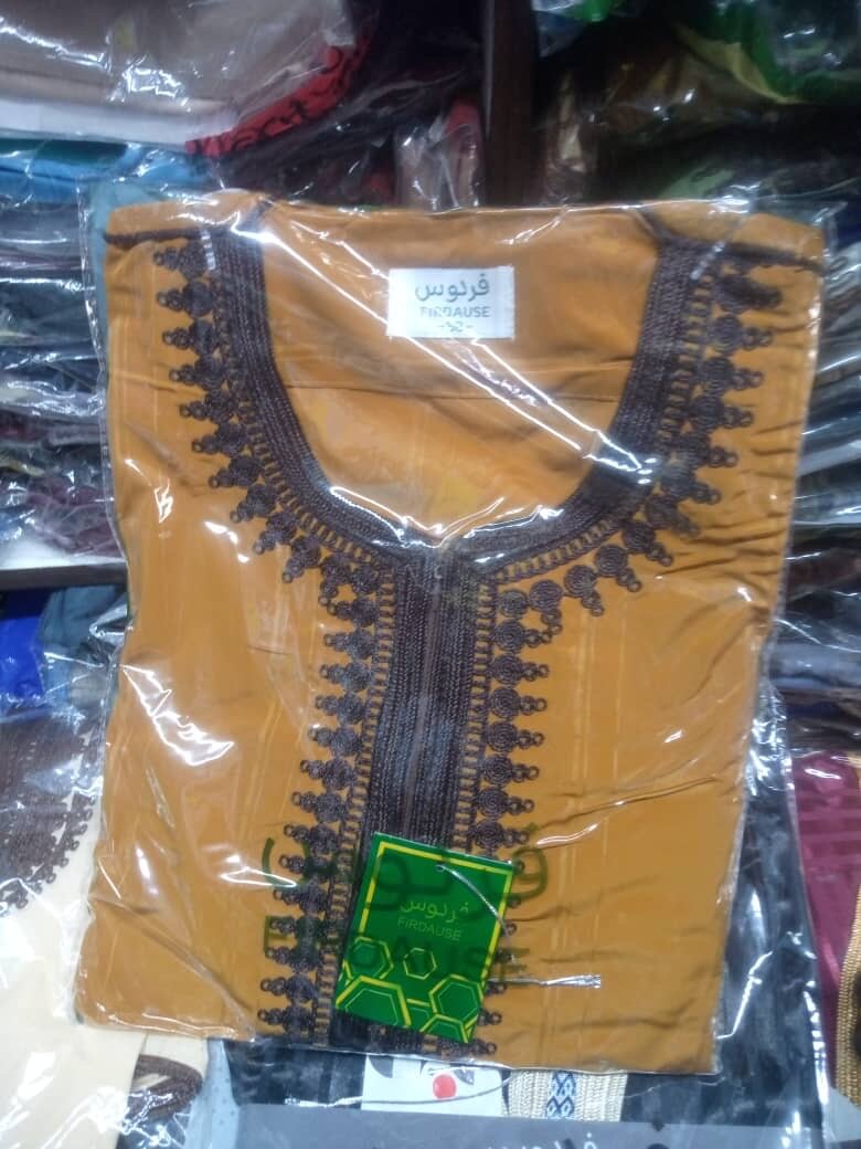 Tunique Homme Brodée Élégante