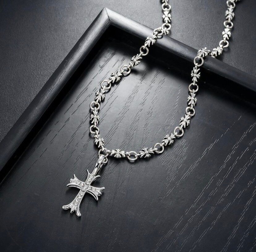 Collier croix chrome heart