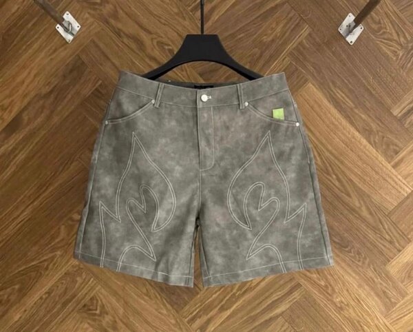 Shorts en cuir pour hommes