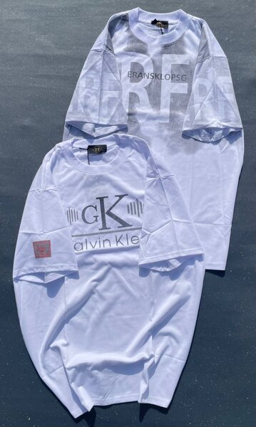 T-shirts graphiques tendance