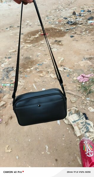 Sac bandoulière homme élégant