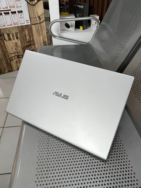Ordinateur portable Asus performant
