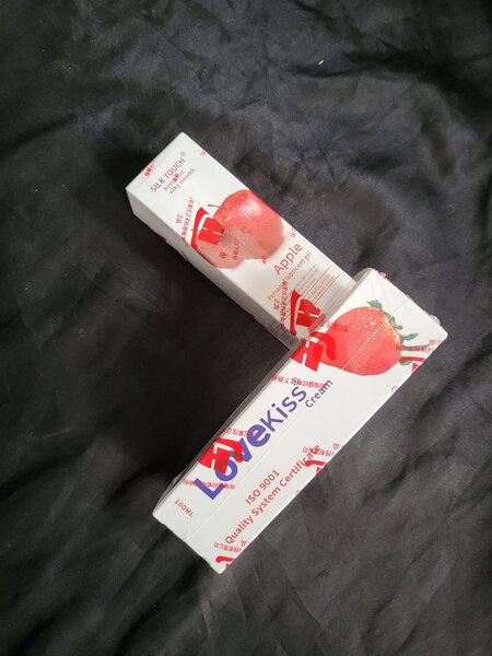 Lubrifiant parfumé Love Kiss