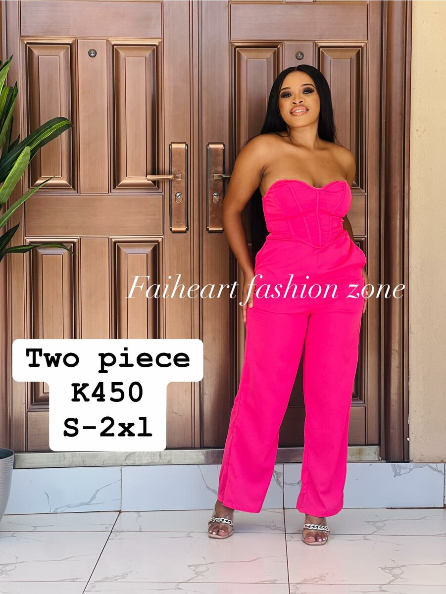 Women's suit pink corset and pants 